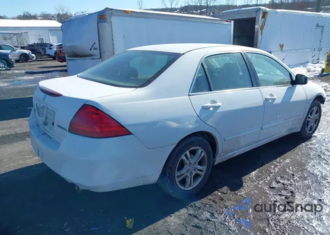 2007 Honda Accord 2.4 Se z USA, uszkodzony, nr VIN 1HGCM56397A155295